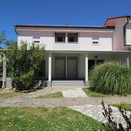 Corinthia 3 By Interhome Apartman *