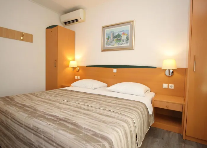 Corinthia 3 By Interhome