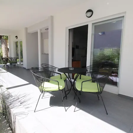 Corinthia 3 By Interhome *