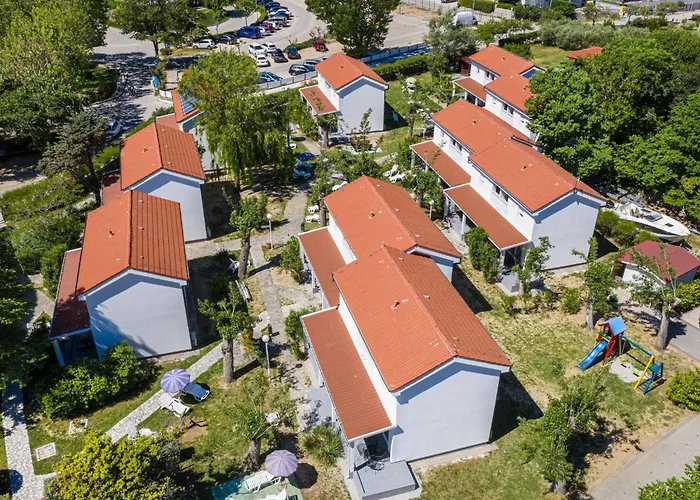 公寓 Corinthia 3 By Interhome *