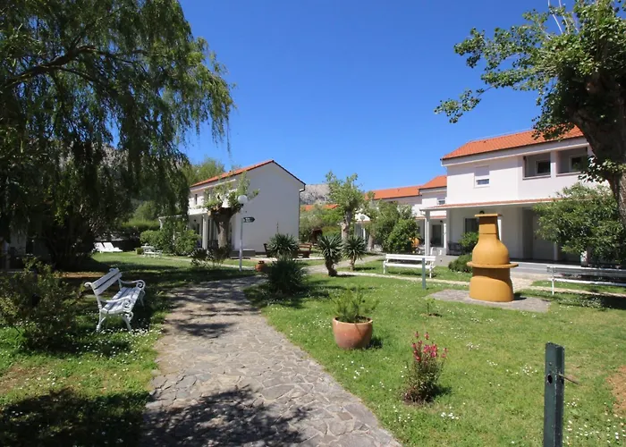 Corinthia 3 By Interhome 公寓 巴斯卡